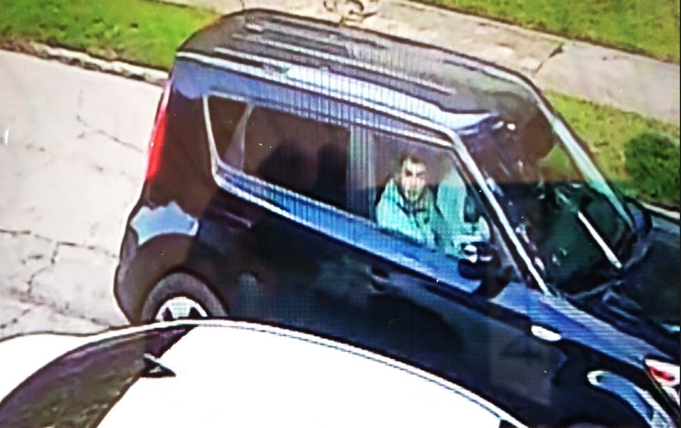 Pair of car theft suspects wanted on Cleveland’s West Side, police say