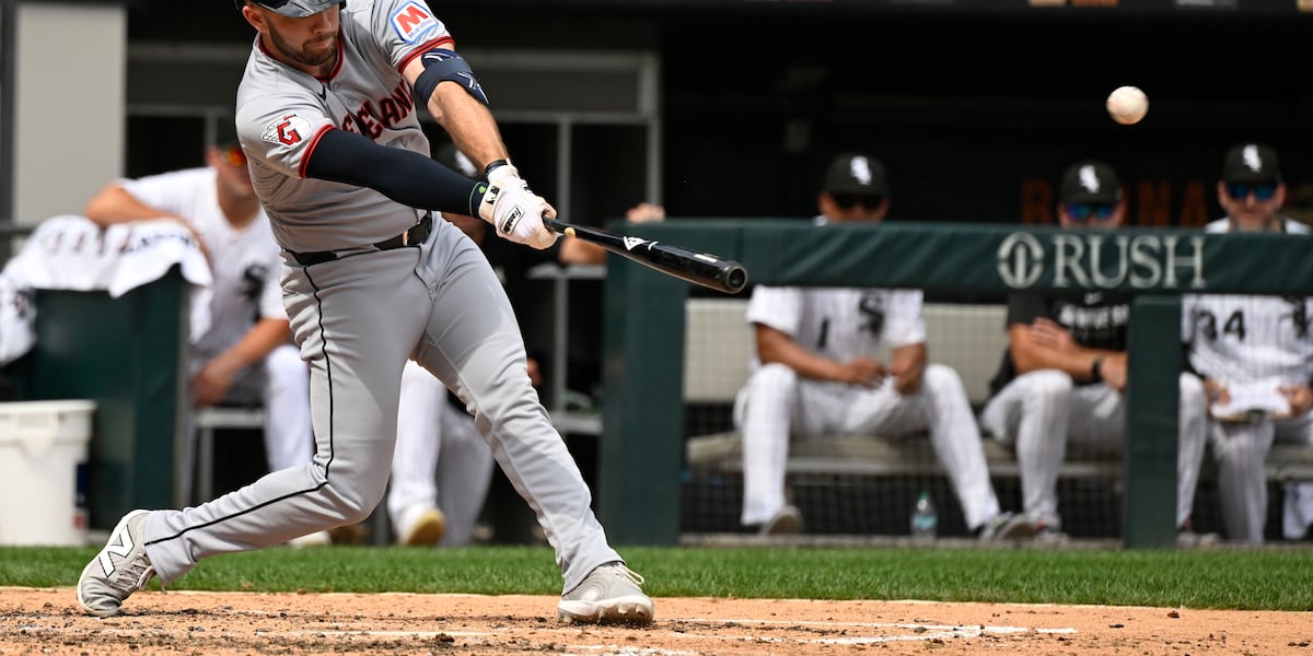 Sosa, Montgomery homer, Martin works six strong innings as White Sox beat Guardians 6-4