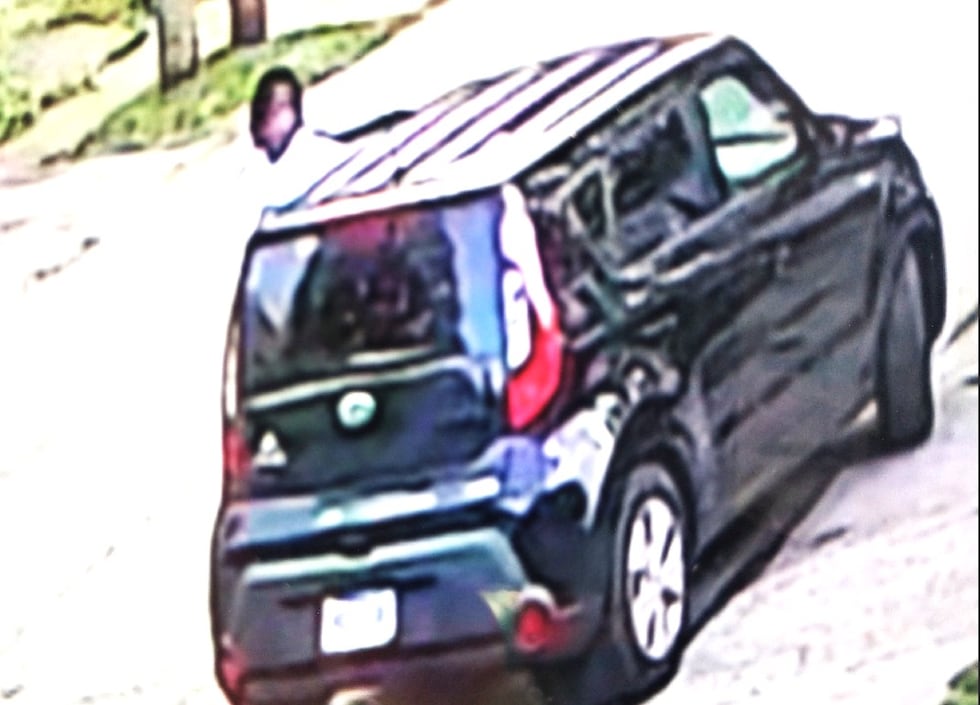 Pair of car theft suspects wanted on Cleveland’s West Side, police say