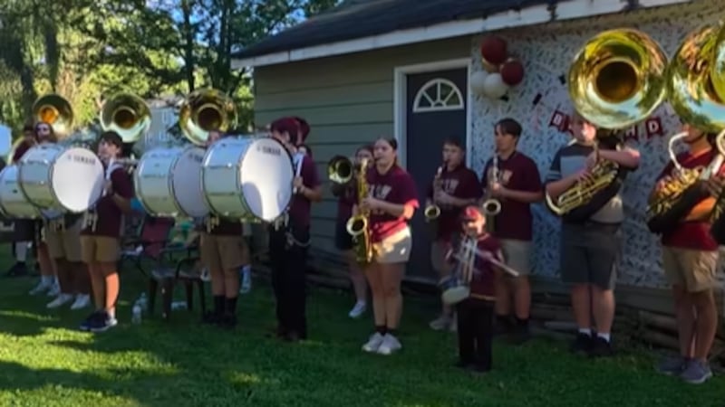 Stow-Munroe Falls marching band surprises 5-year-old superfan for his birthday