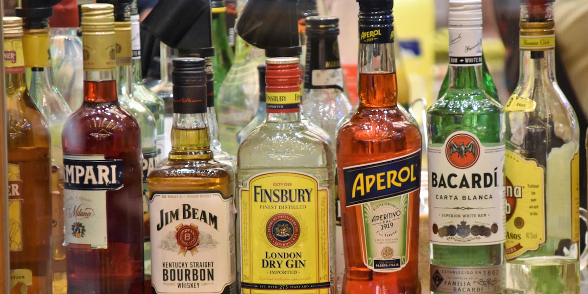9 people indicted for illegal bar scheme throughout Cuyahoga County 9 people indicted for illegal bar scheme throughout Cuyahoga County