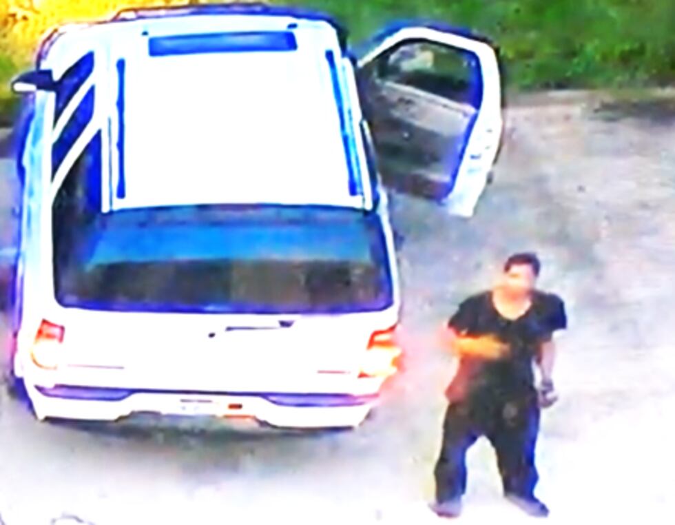 Duo of catalytic converter theft suspects wanted in Cleveland, police say