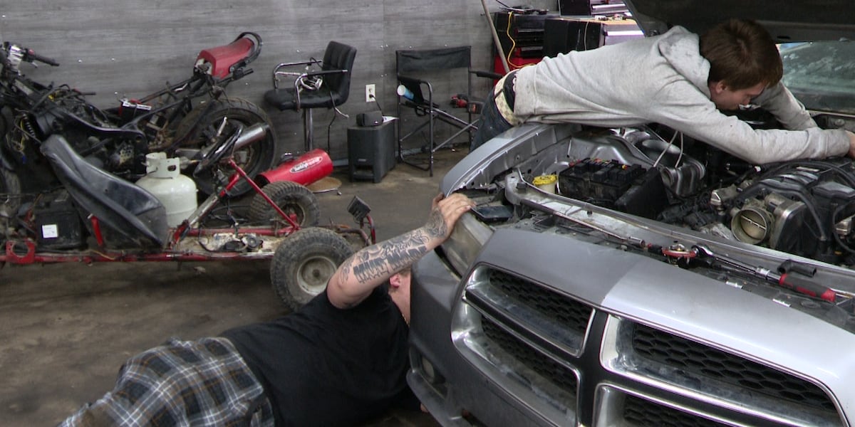 Rising gas prices force Ohio mechanic to shift from mobile repairs to in-shop service