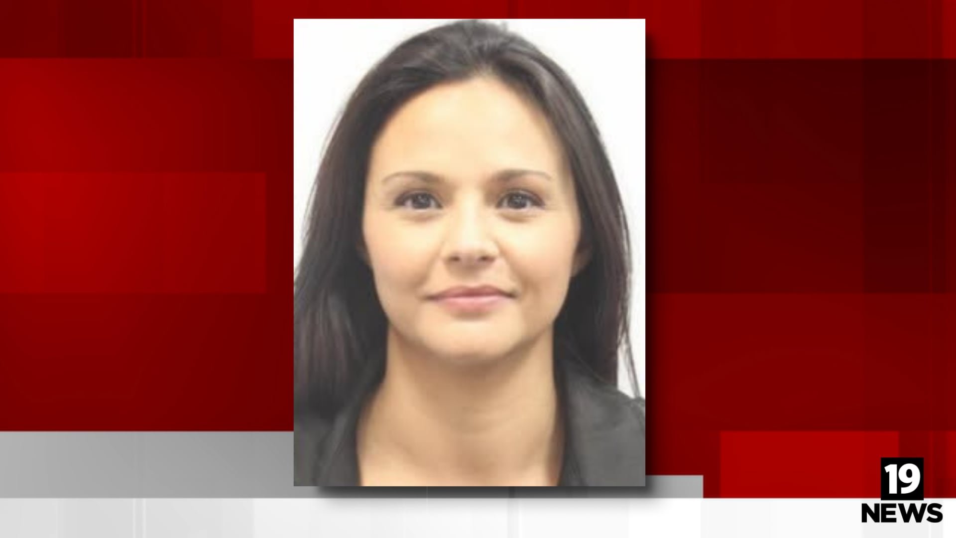 В Огайо полиция разыскивает женщину по обвинению в краже и краже личных данных