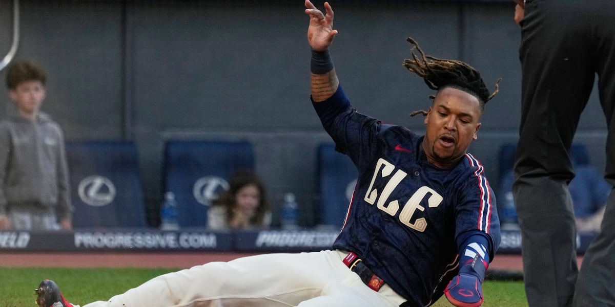 Key Anna Fielding Martínez comes up with key hit, fielding play as Guardians hold on for ...
