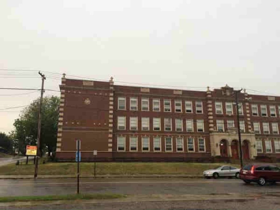 Some classrooms reached 90 degrees Thursday (Source: WOIO)