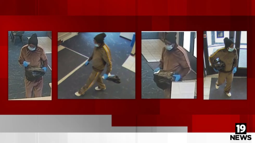 The FBI says a man robbed a bank Tuesday with a fake bomb.