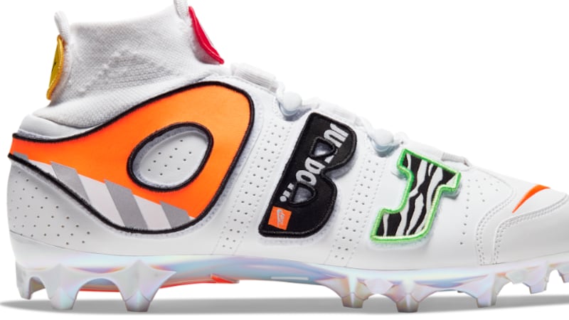 Rare OBJ cleats up for grabs as Browns Steelers game kicks off