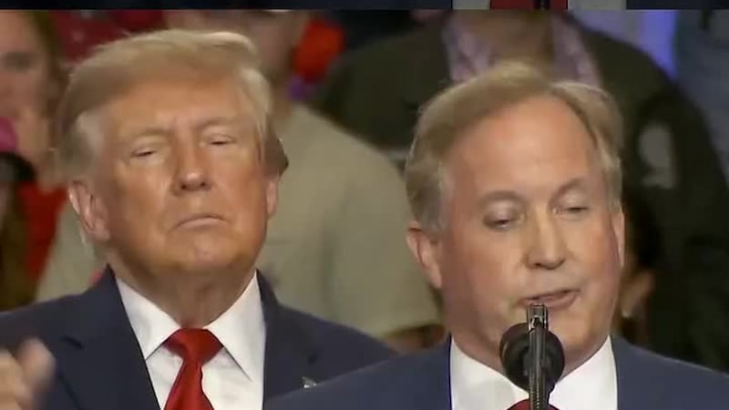 Trump and Talarico are making their final push to win over Texans. (CNN, POOL, KCBD/KJTV)